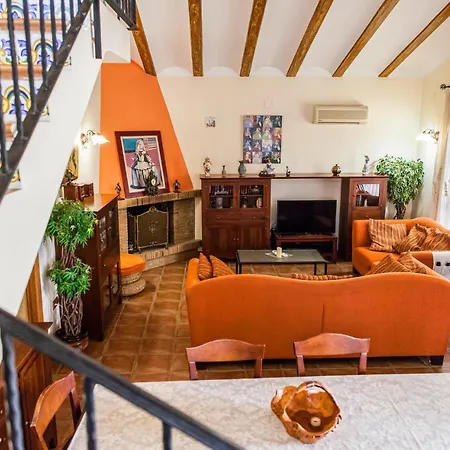 酒店 7 Bedroom Awesome In